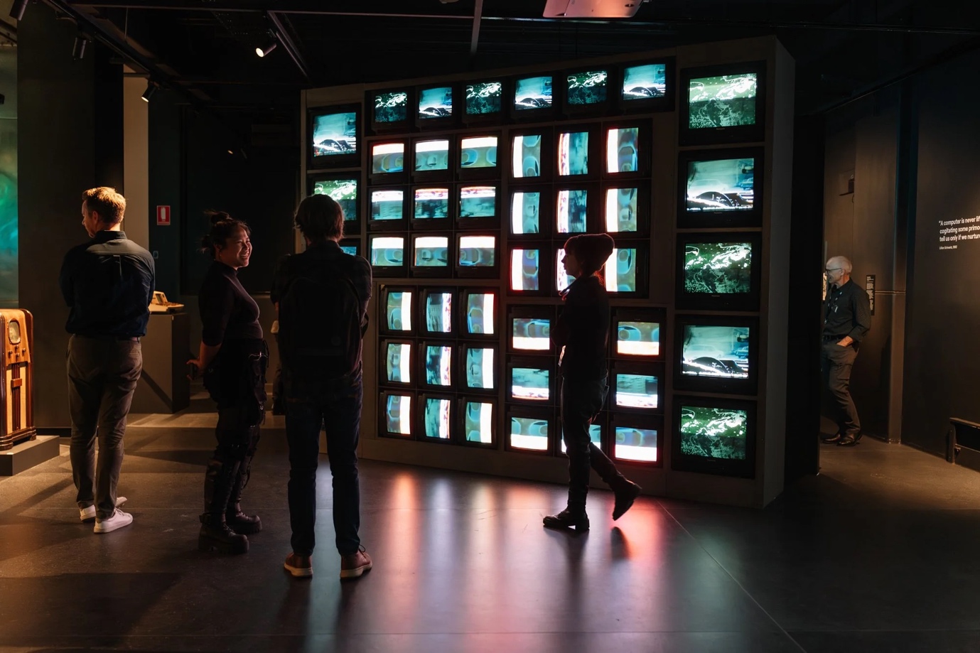 Signal to Noise, National Communication Museum — projection for Eryk Salvaggio's SWIM